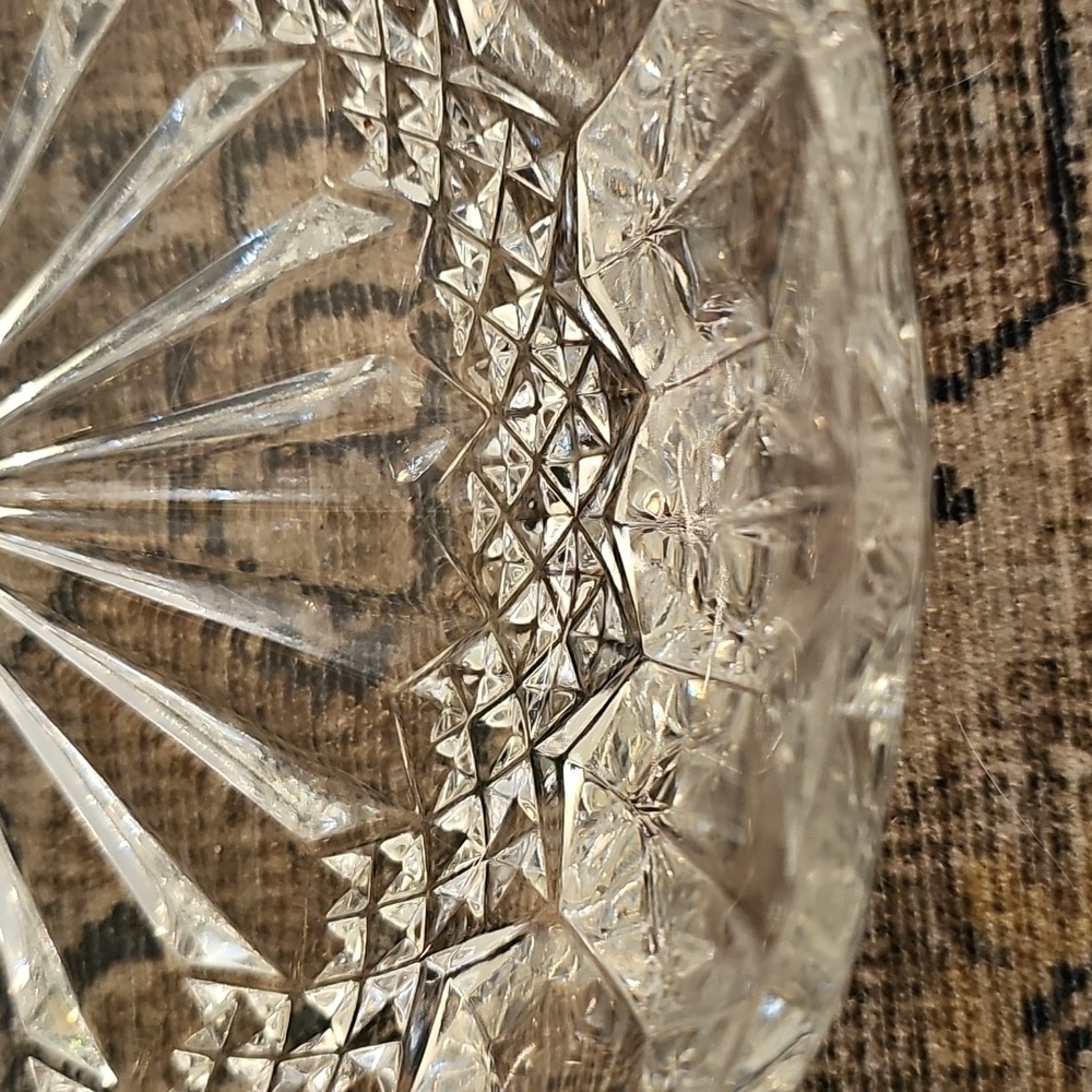 SALE! Vintage Crystal Serving Bowl - Picture 7 of 11